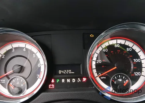 2018 Dodge Grand Caravan Sxt z USA, uszkodzony, nr VIN 2C4RDGCG9JR210245